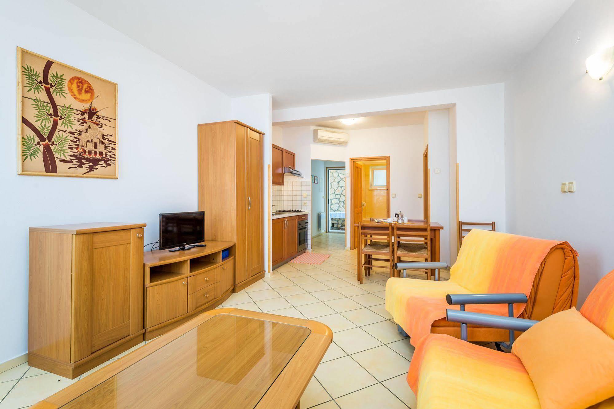 Apartment Gea *