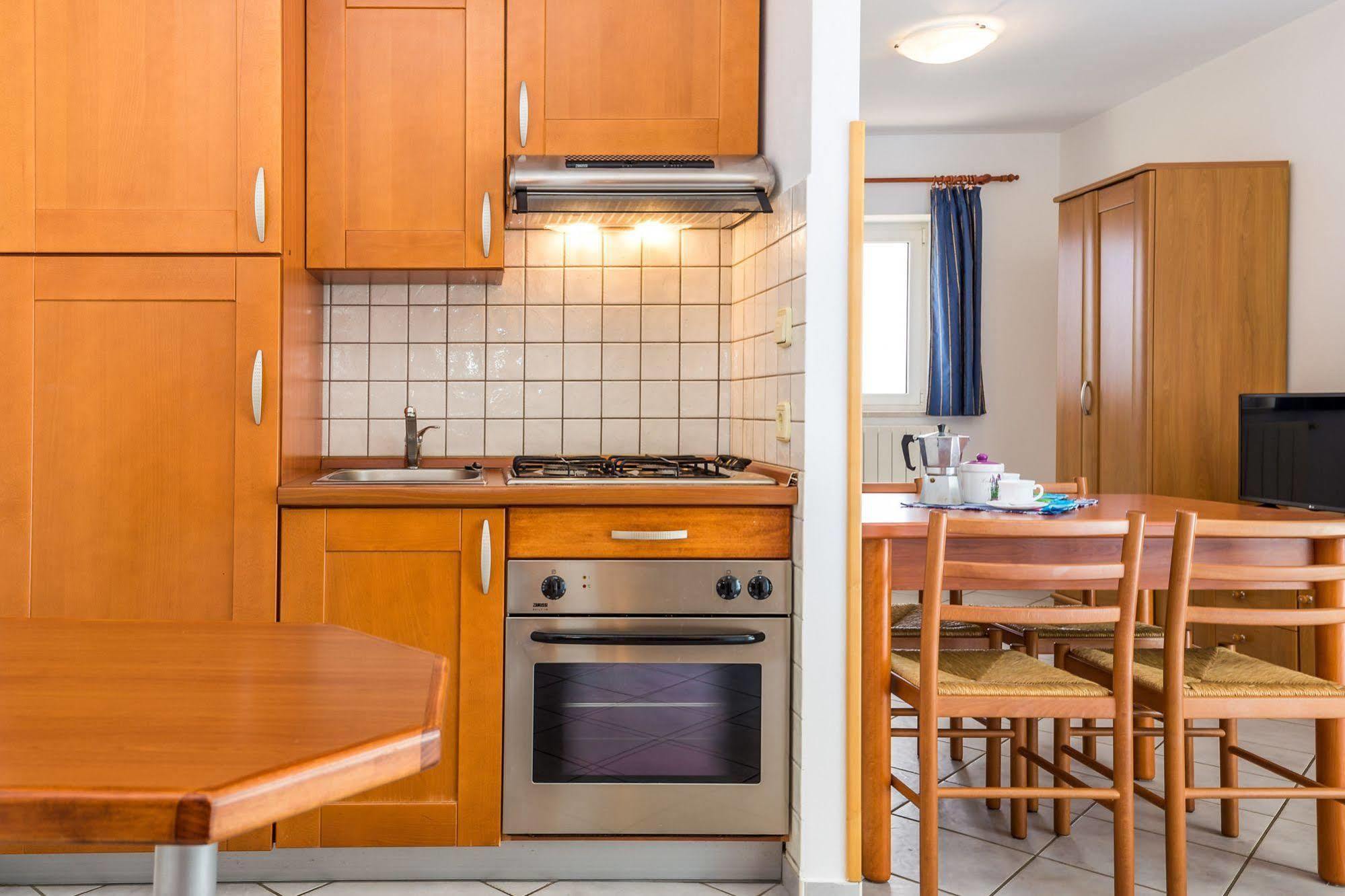 Gea Apartment *